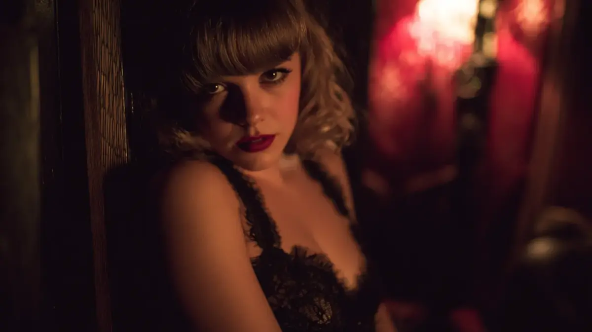 Femme fatale AI girlfriend - mysterious virtual companion